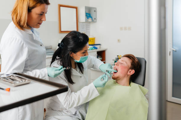Best Emergency Dental Care for Broken or Chipped Teeth in King City, CA